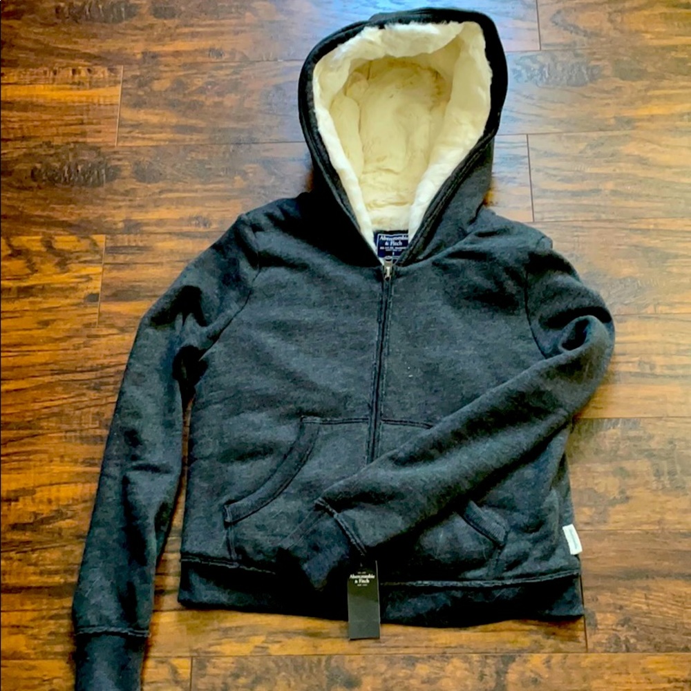 Brand new. Abercrombie faux fur lined sweatshirt